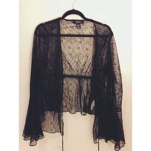 Beautiful Sheer Forever 21+ Top / Cover-up